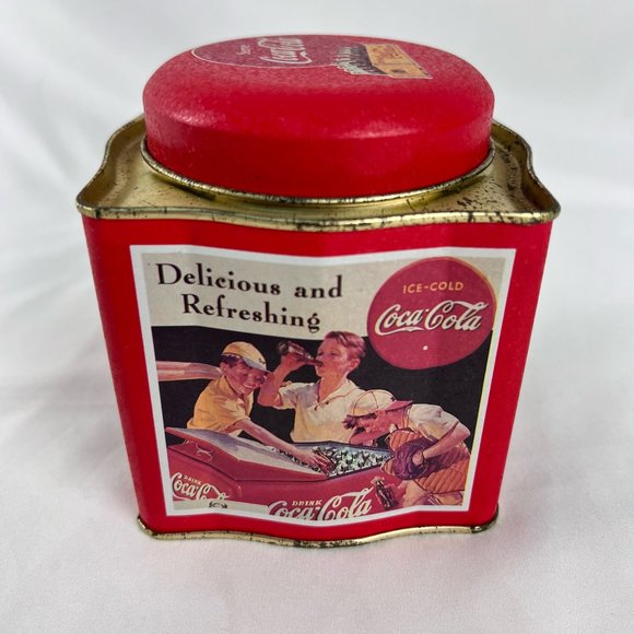 Vintage 1992 Coca Cola Small Tin container by The Tin Box Company of America - Picture 4 of 10